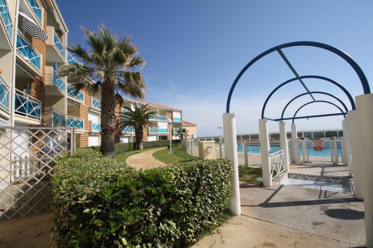 Residence La Voile Blanche 2 弗龙蒂尼昂 外观 照片